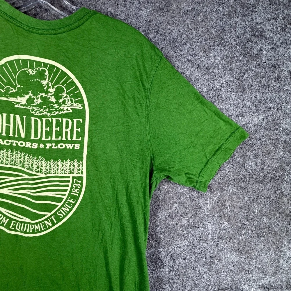 John Deere Graphic T-Shirt Mens L Green Crewneck Short Sleeve Showroom Wear - Picture 12 of 16